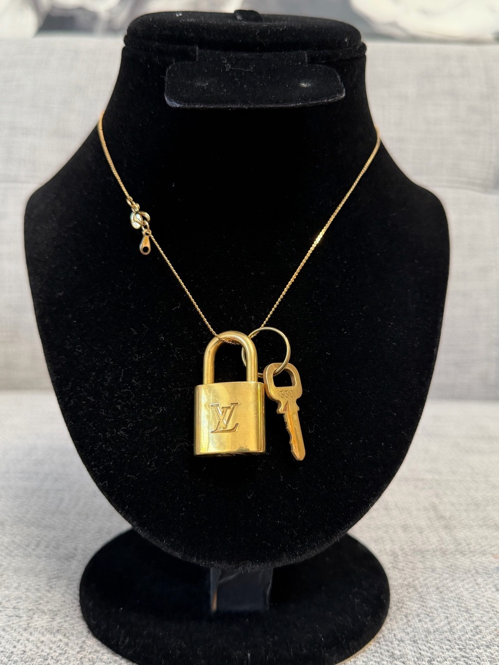 ✨ Authentic Louis Vuitton Brass Padlock #330 + 1 Key | Polished✨